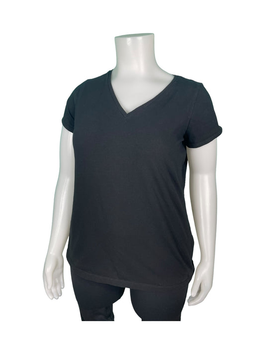 Black V-neck Fitted T-shirt