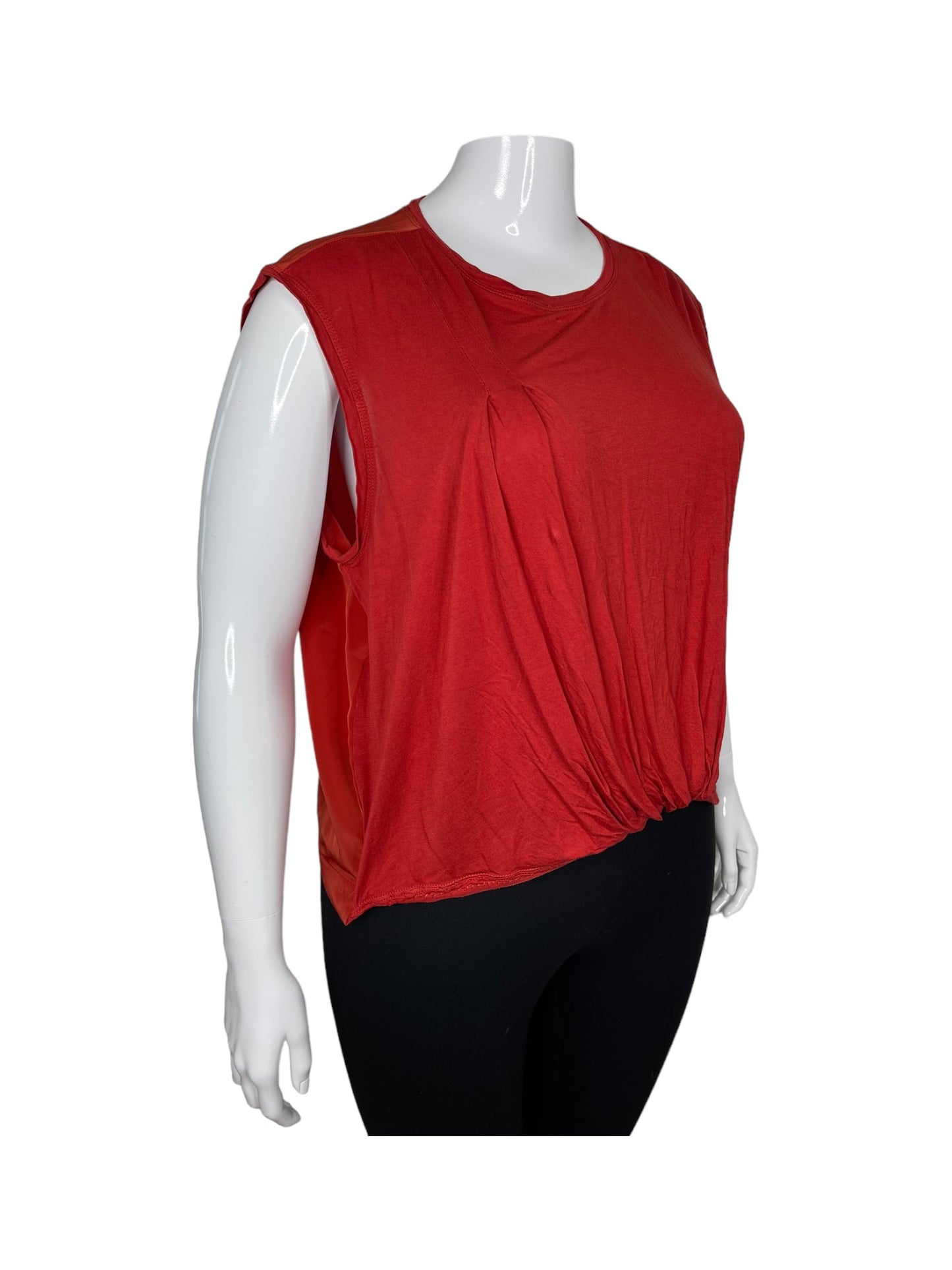 Red Sleeveless Top