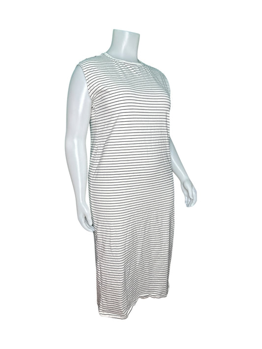 White w/ Grey Cap Sleeve Maxi Dress