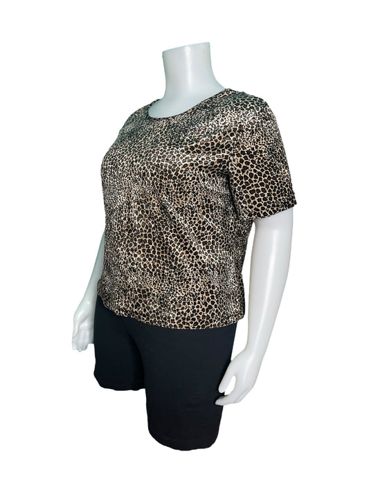 Cheetah Print Velvet Short Sleeved T-Shirt