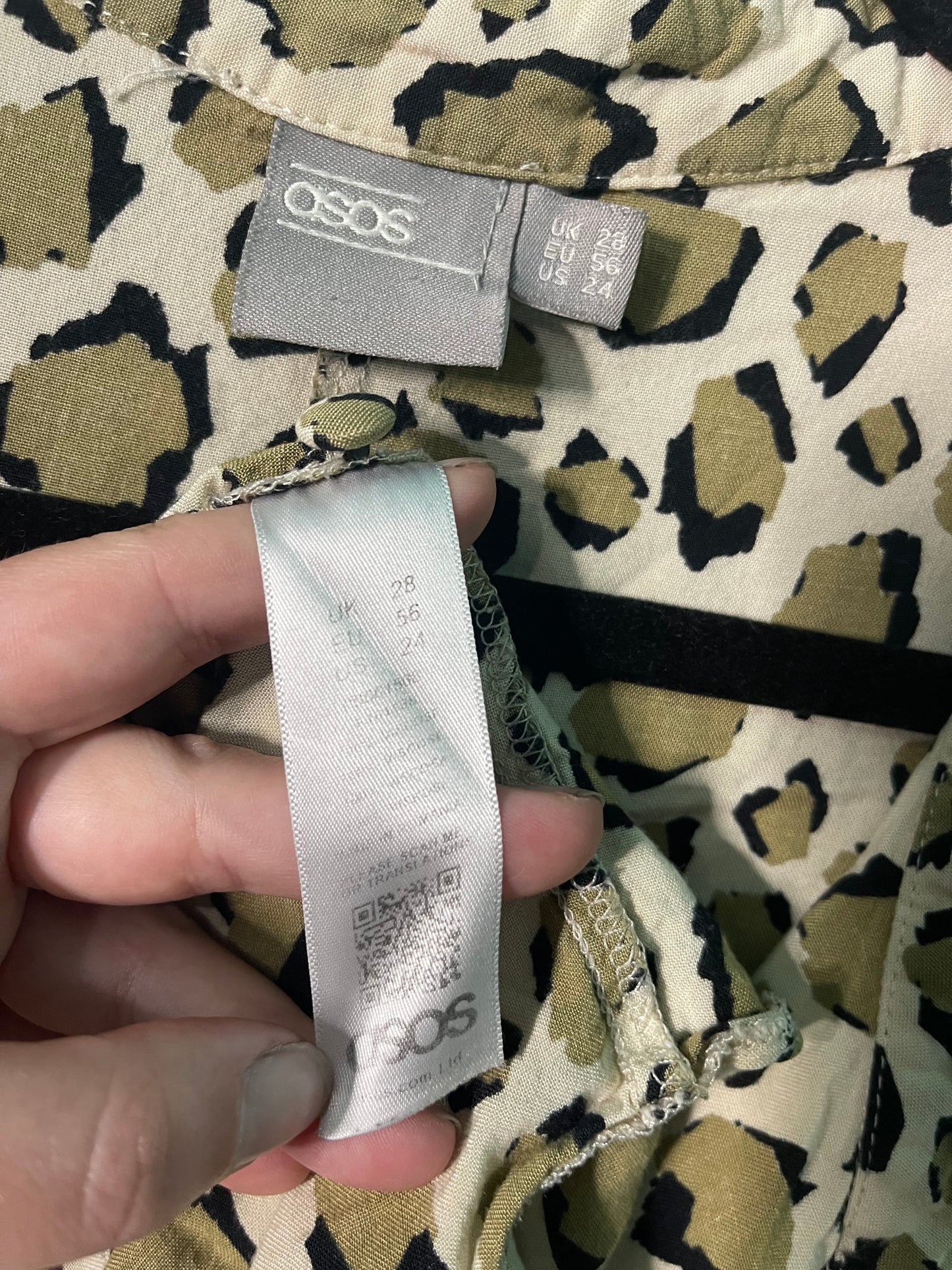 Cream and Brown Leopard Print 3/4 Sleeve Blouse