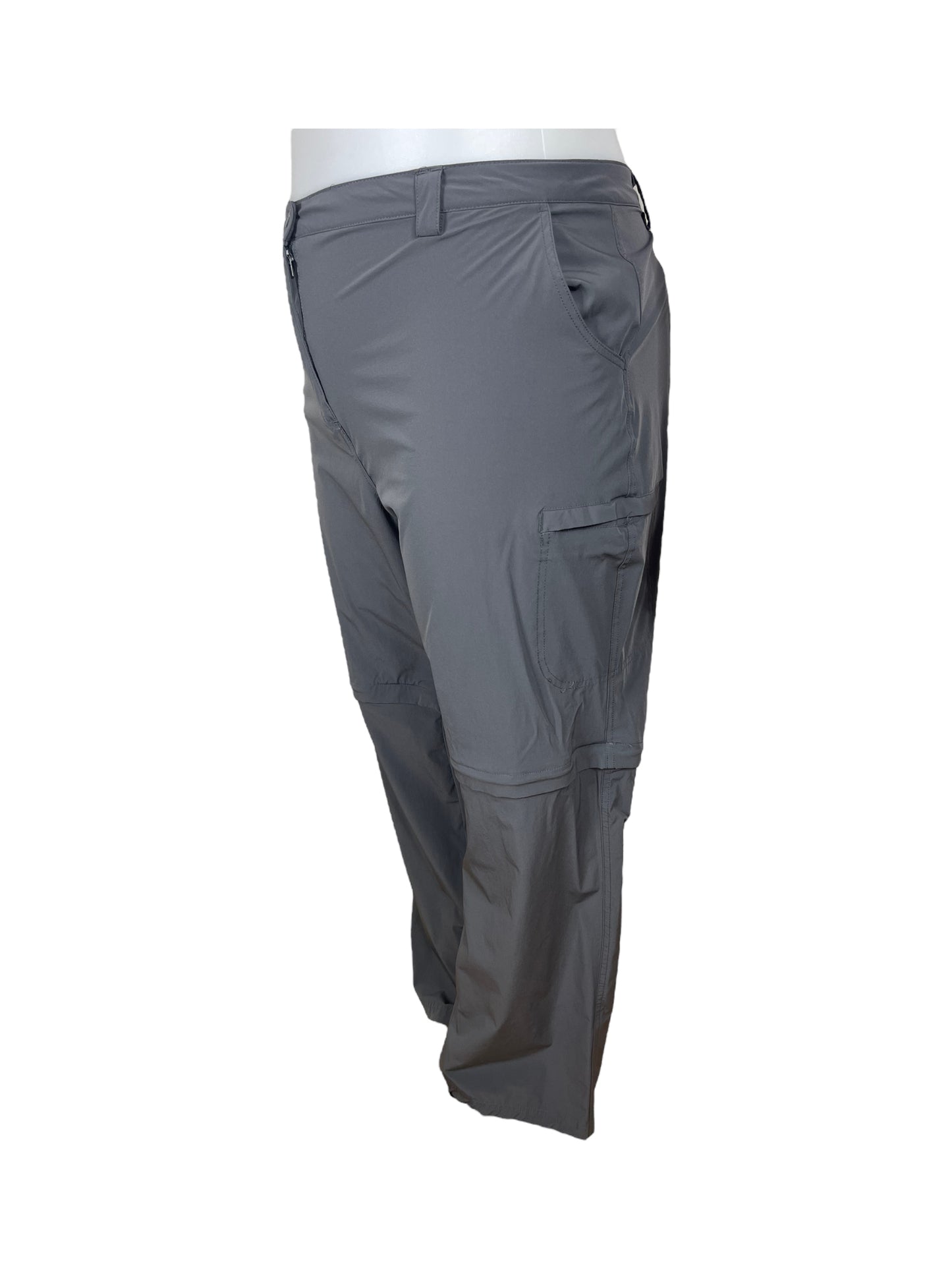 “Mountain Warehouse” Grey Zip Off Trousers/Shorts w/ Zipper Pockets (18)