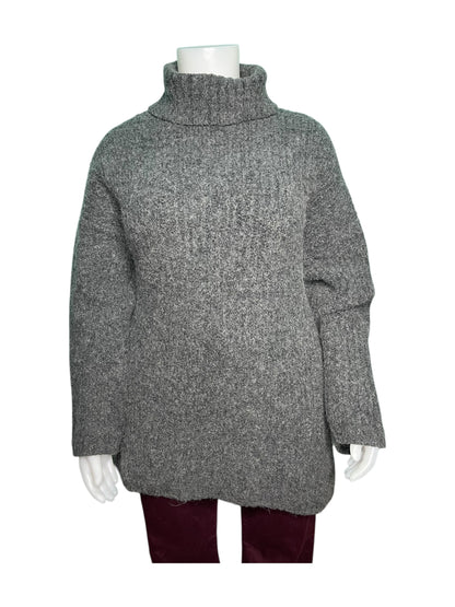 Grey Long Sleeved Turtleneck