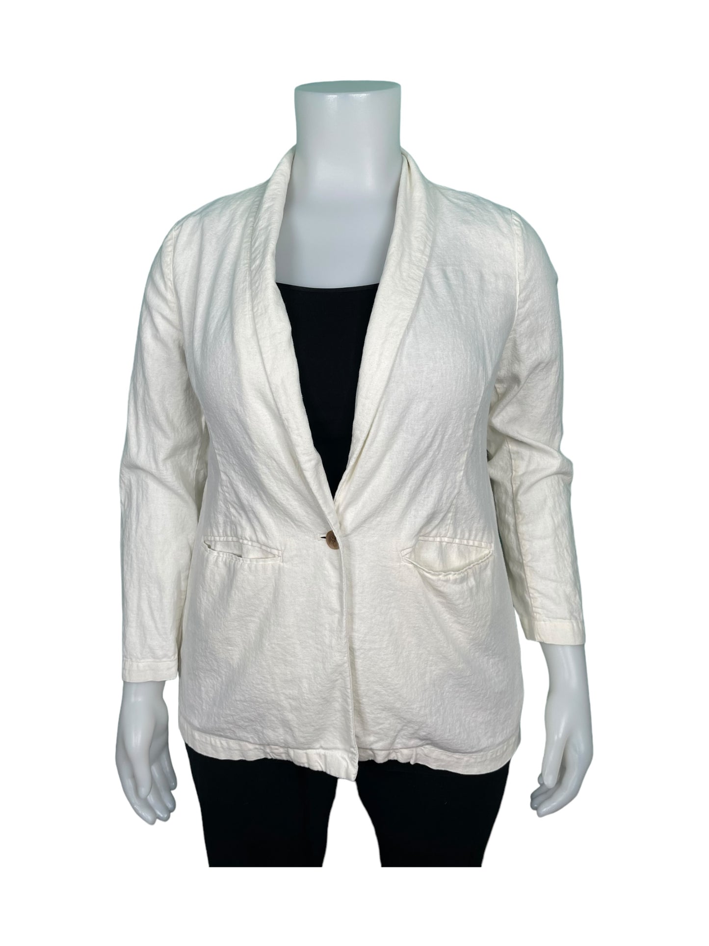 White Long Sleeved Linen Blazer