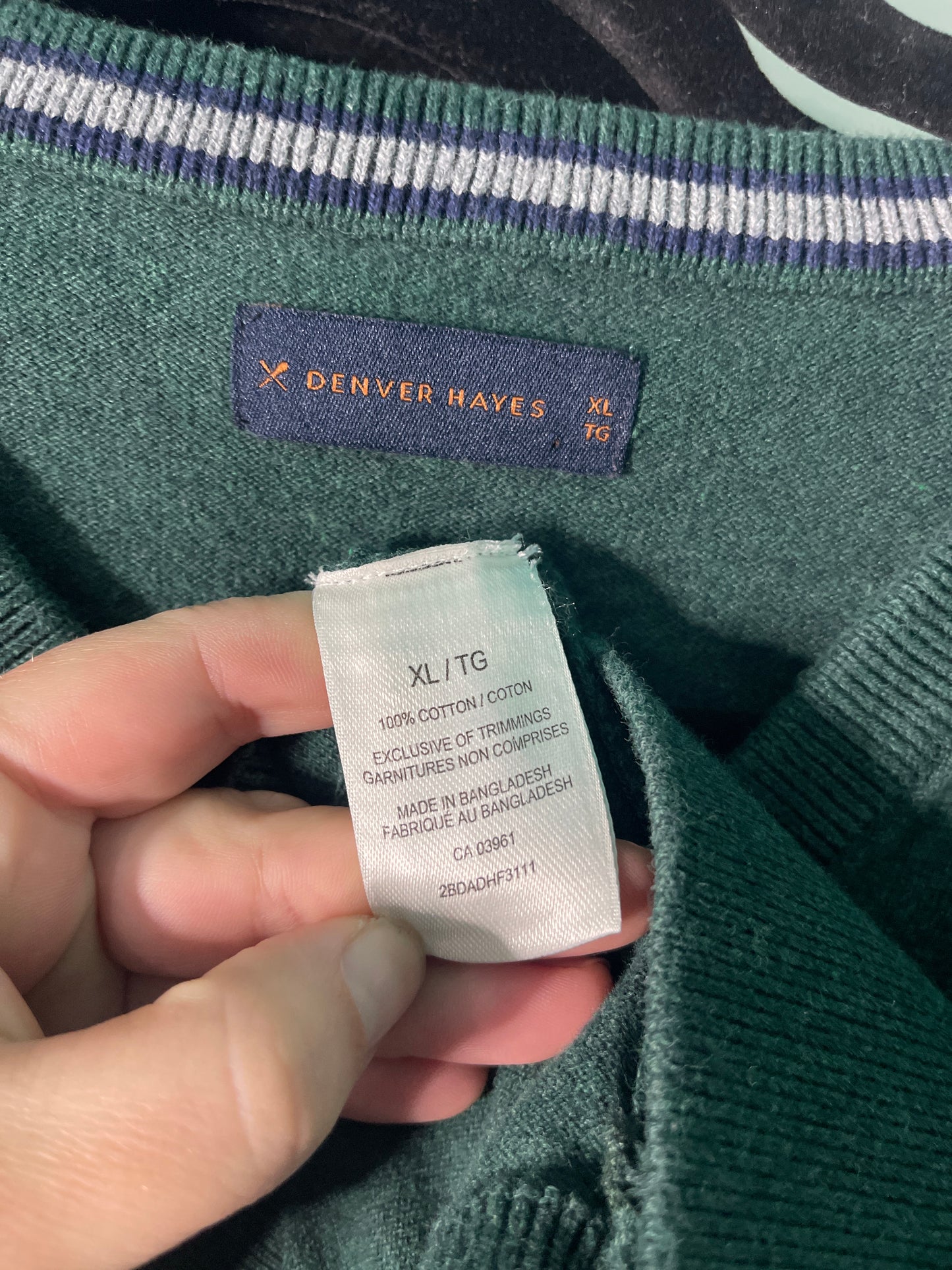 Green V-Neck Long Sleeved Knit Jumper