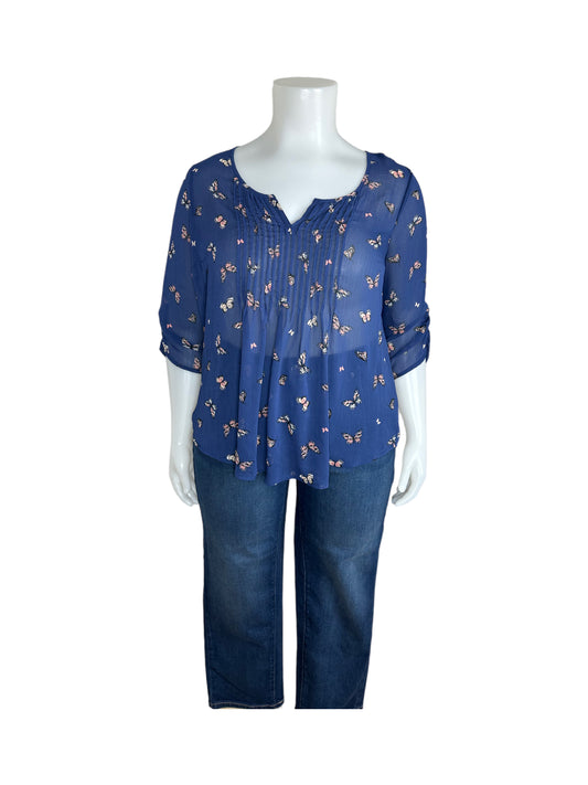 “Torrid” Navy Blue w/ Pink & Tan Butterfly Print Blouse (1)