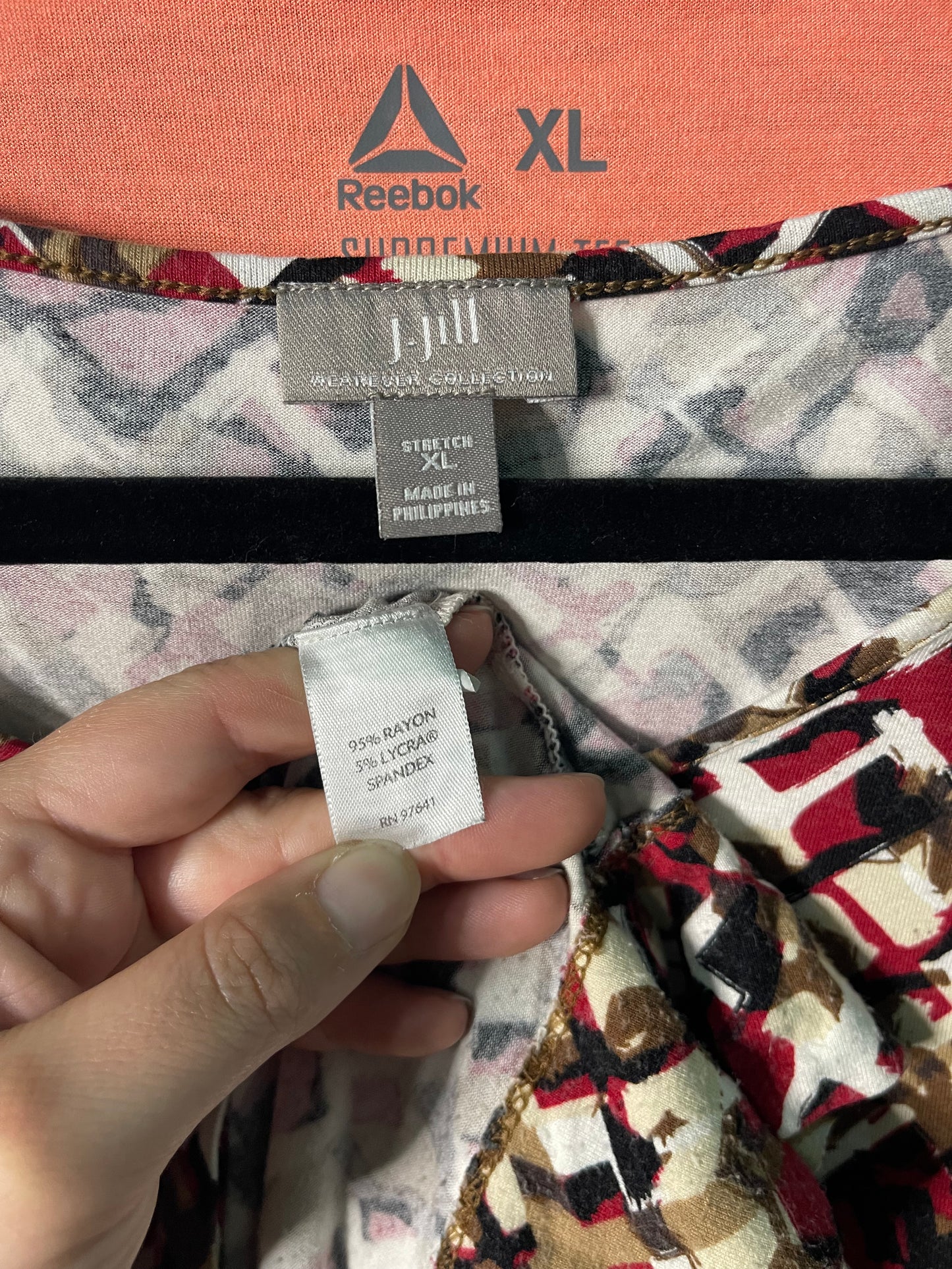 Tan, Red and Black 3/4 Sleeve Blouse