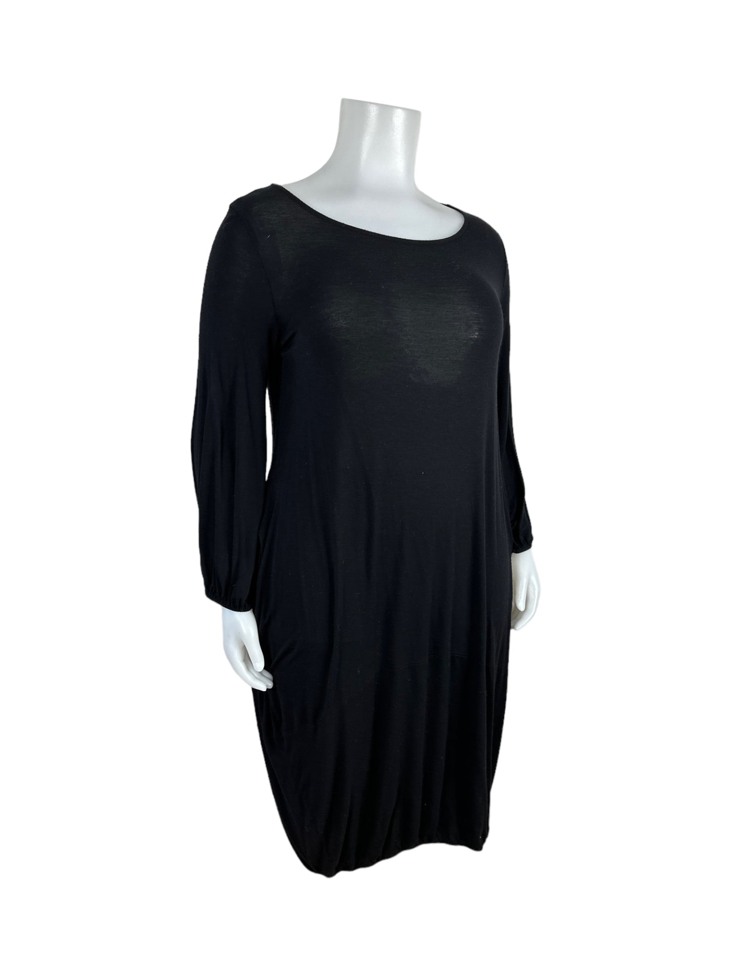 Black 3/4 sleeve Maxi Dress