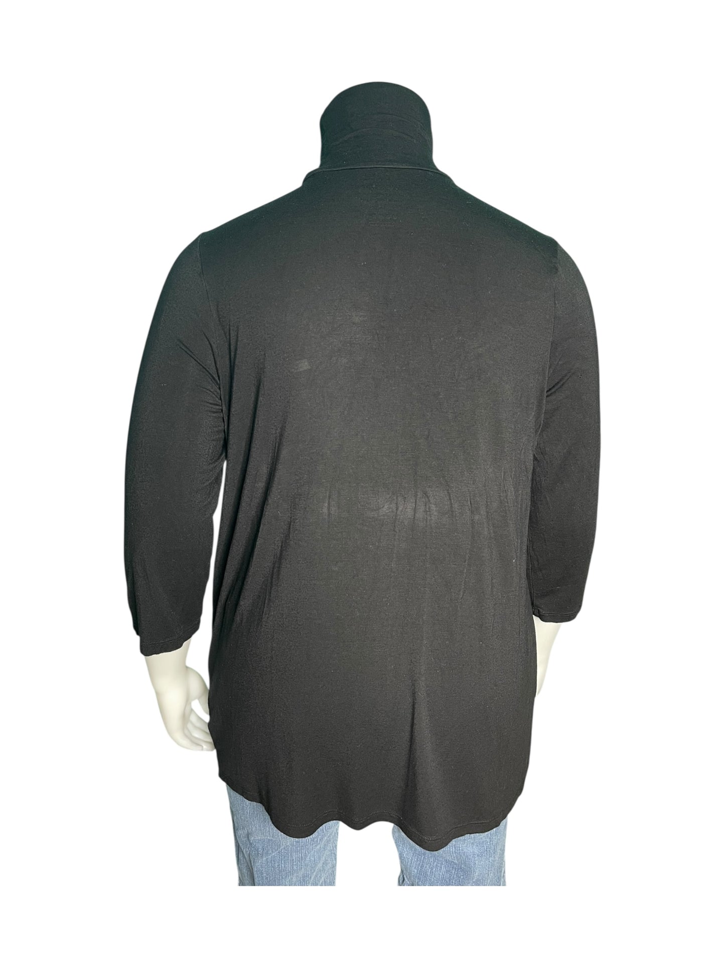 Black 3/4 Sleeve Turtleneck