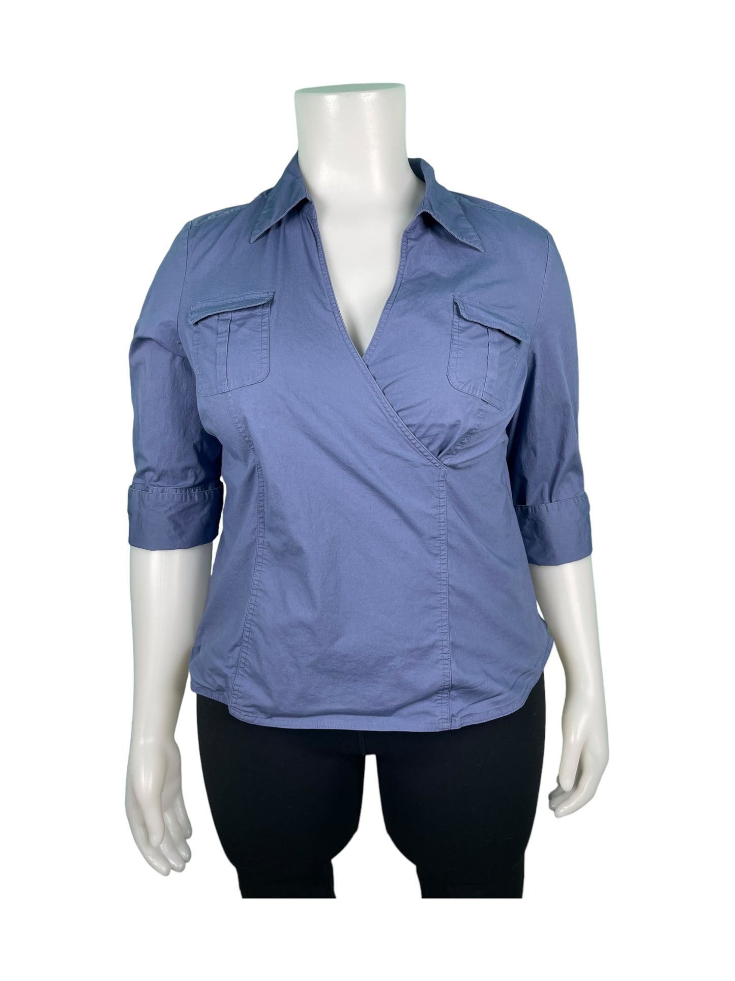 Blue 3/4 Sleeve v-Neck Blouse