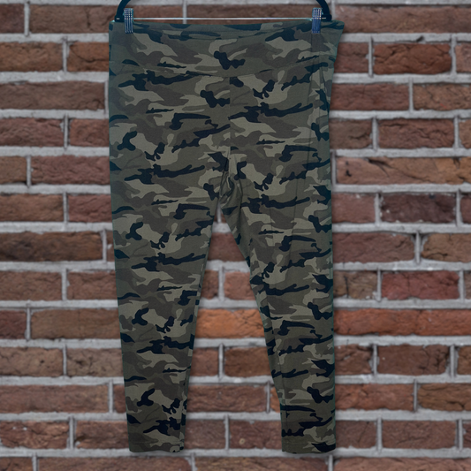 Army Green Camo Patterned Leggings