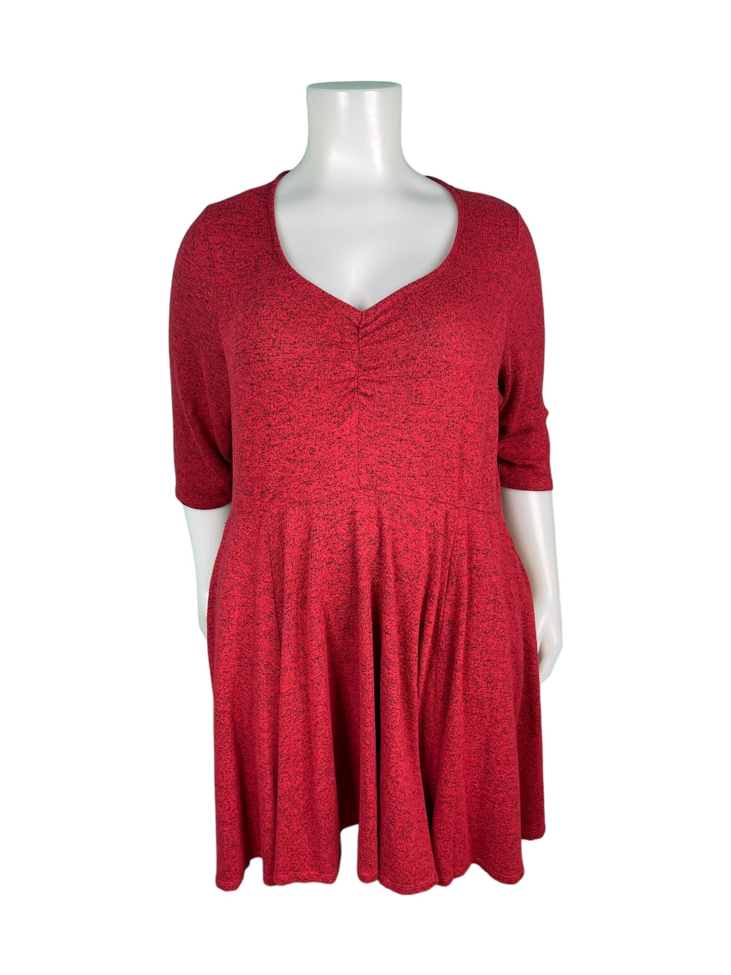 Red Sweet Heart Neckline 3/4 Sleeved Dress