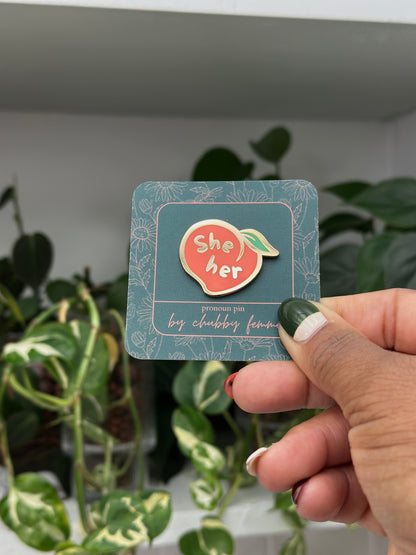 She/Her Chubby Peach Pronoun Pin