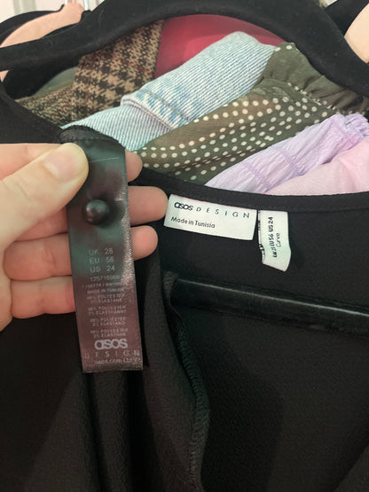 Black Tie Front w/ Button Details Maxi Dress