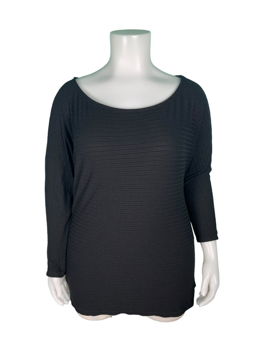 Black Round Neck Long Sleeved Top