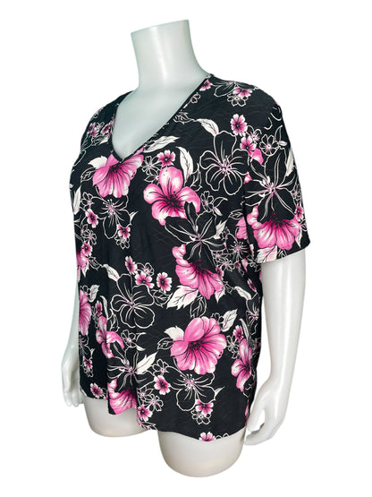 Black w/ Pink Floral Patten Short Sleeve Shirt