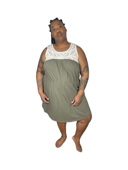 Olive Green W/ Cream Neck Detail Sleeveless Dress (2X)