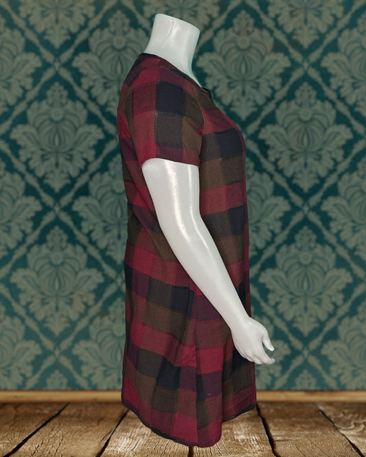 Red & Black Plaid Short-Sleeved Shift Dress