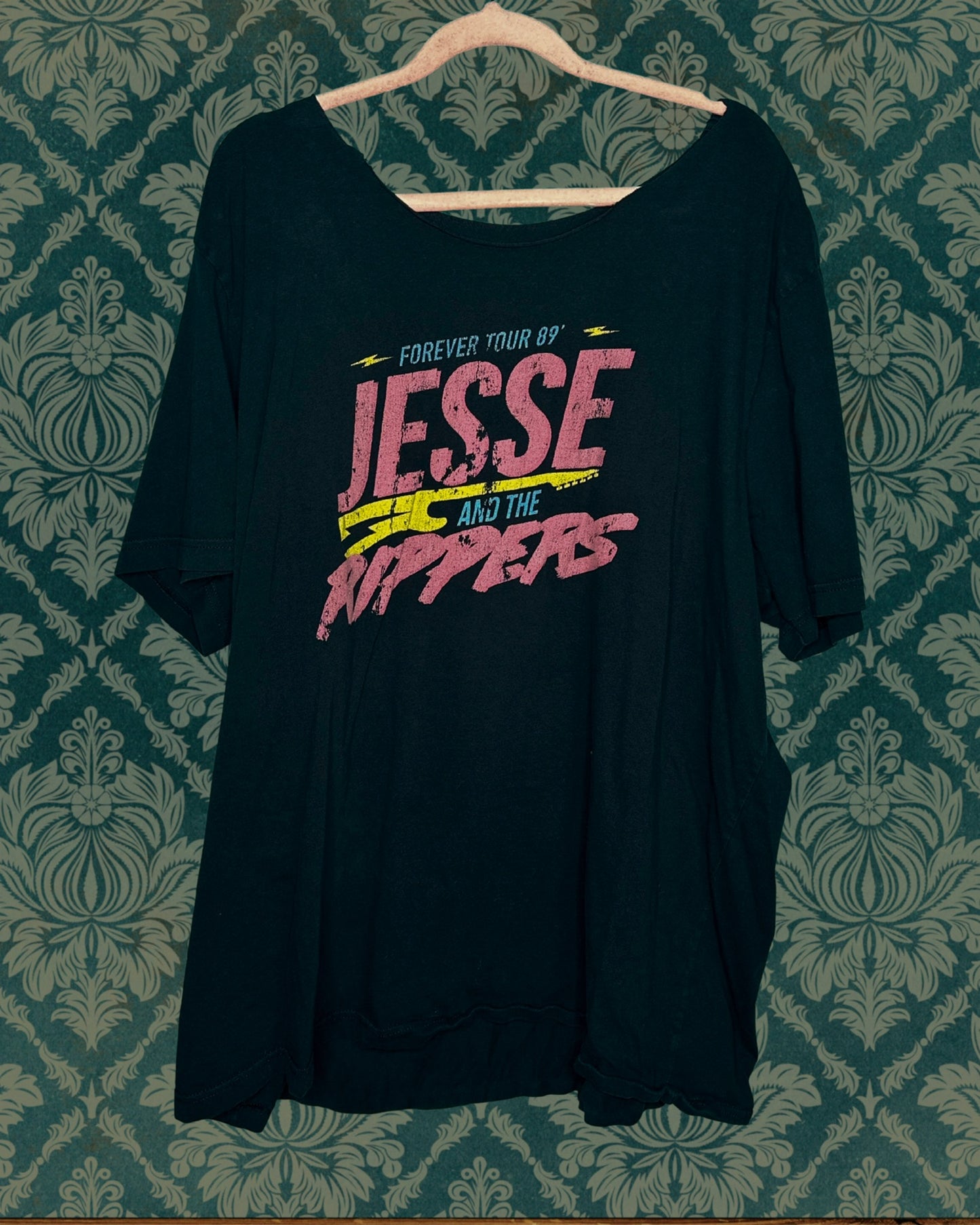 Black "Forever Tour 89' Jesse and the Rippers" Graphic T-Shirt