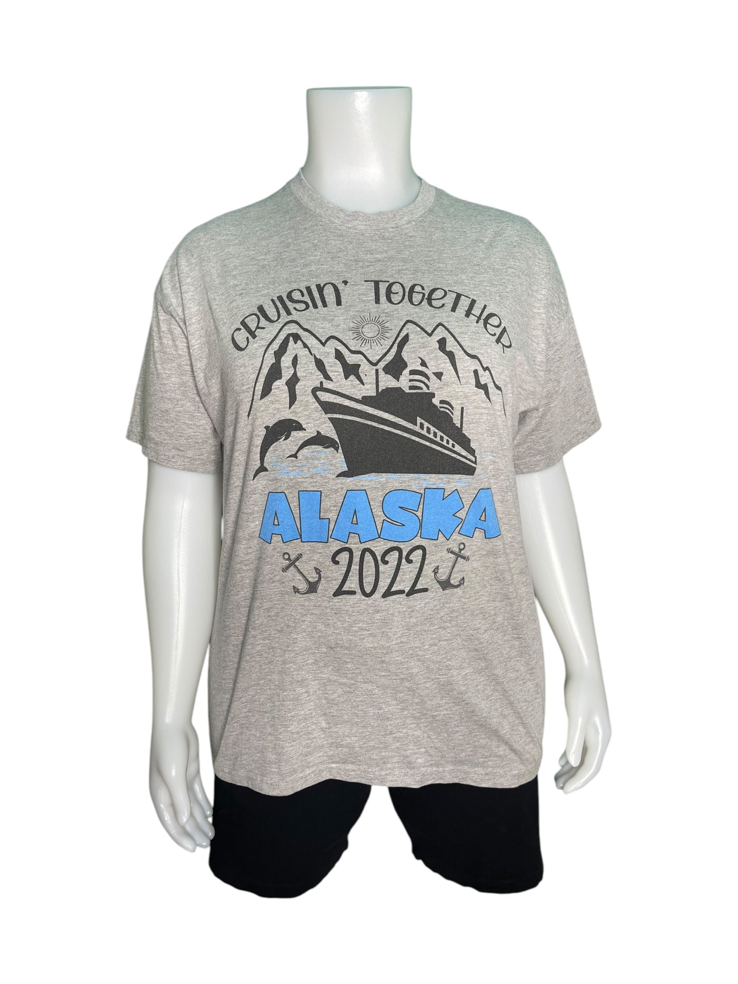 Grey "Crusin' Together Alaska" Graphic T-Shirt