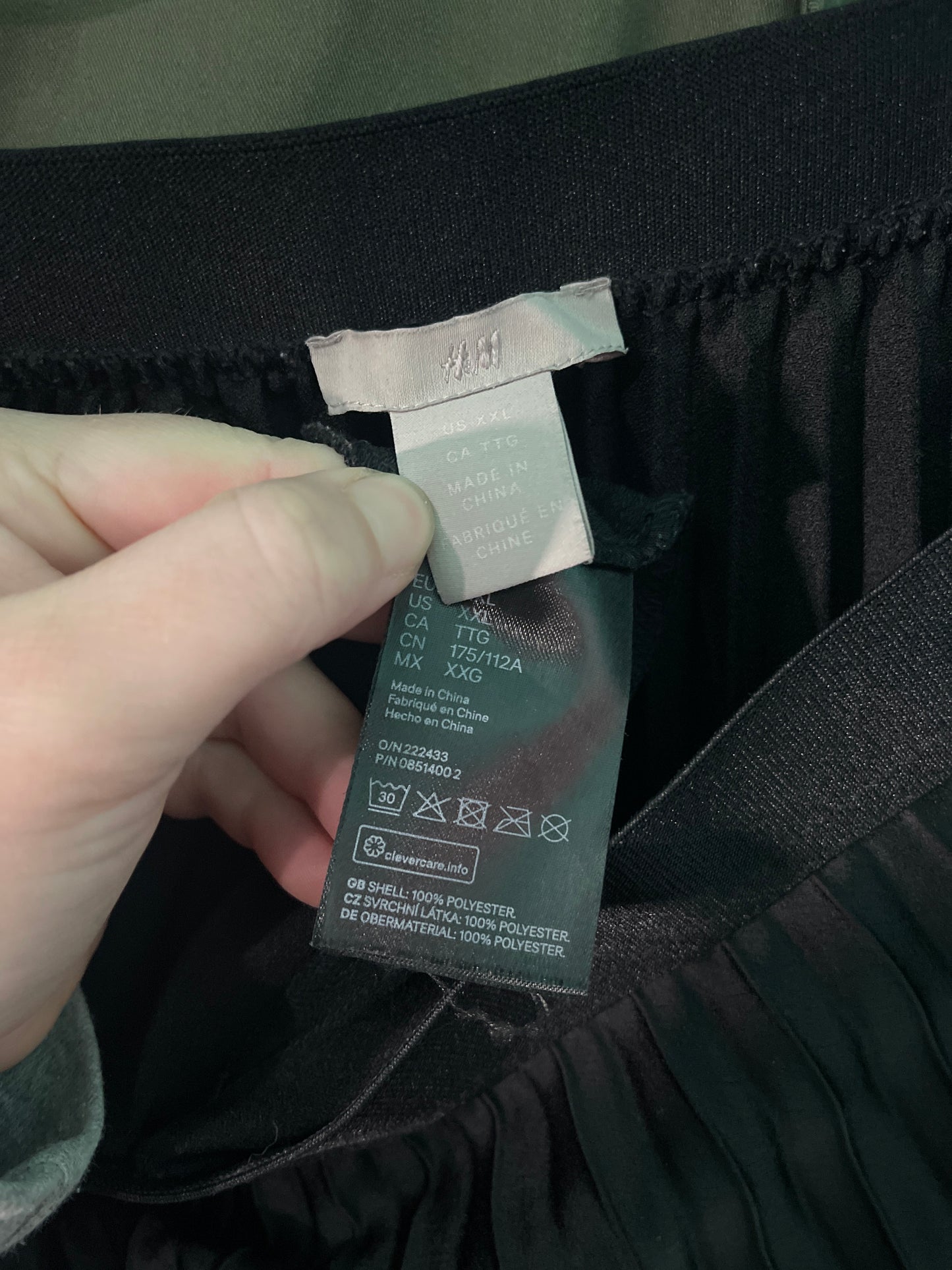 Black Pleated Maxi Skirt