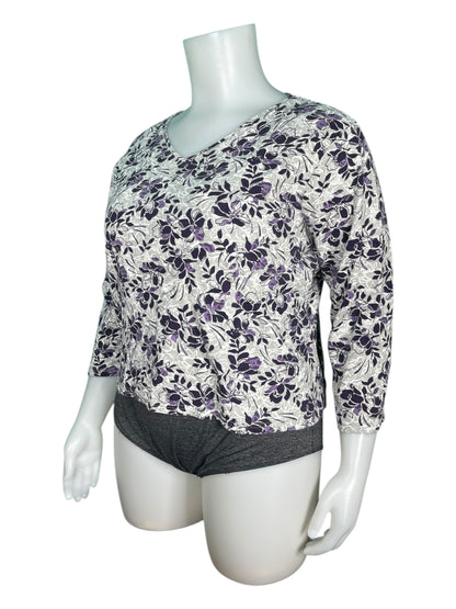 Purple and Grey 3/4 sleeve V-neck Top