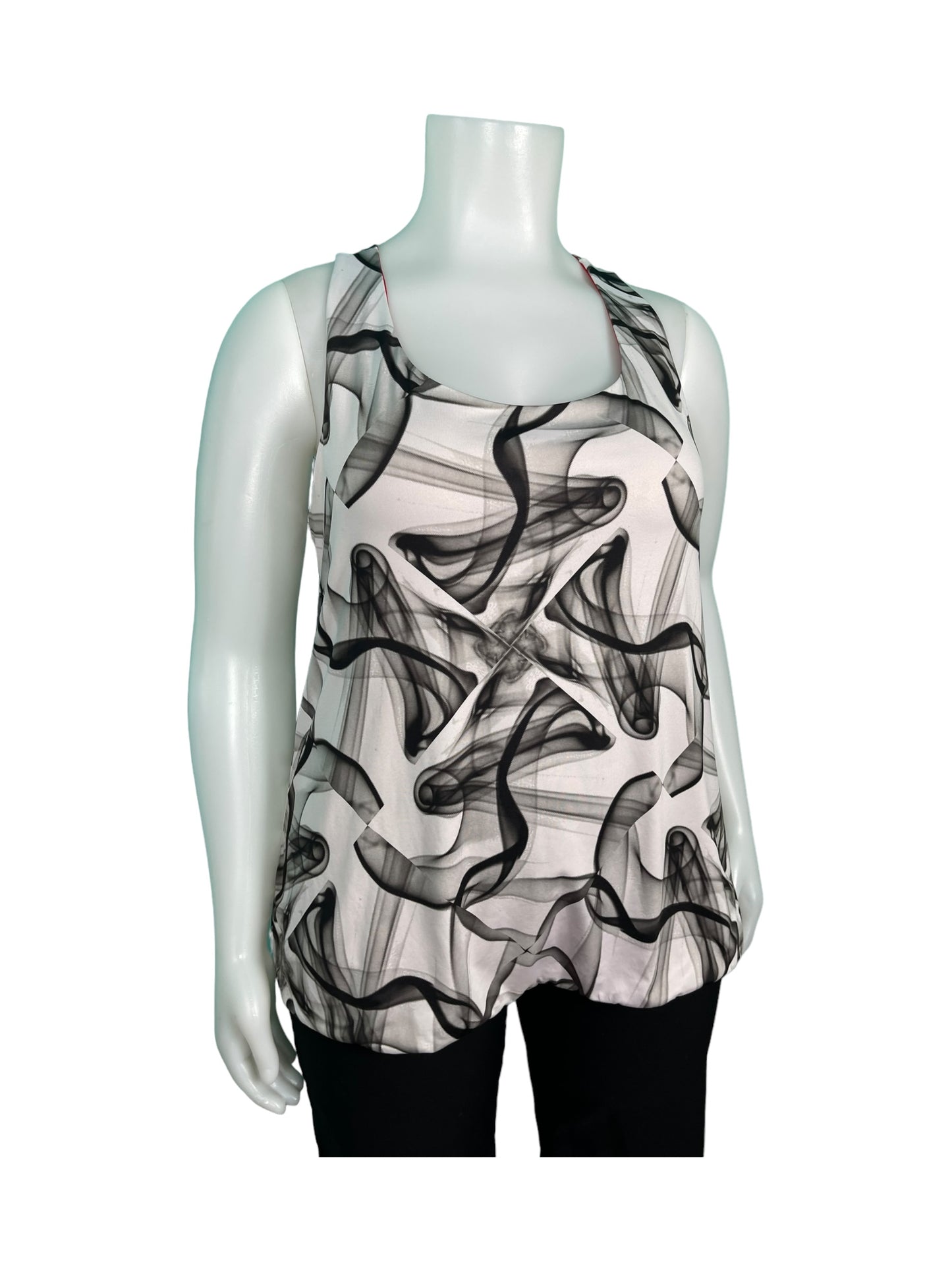 White & Grey Swirly Pattern Sleeveless Top (2X)