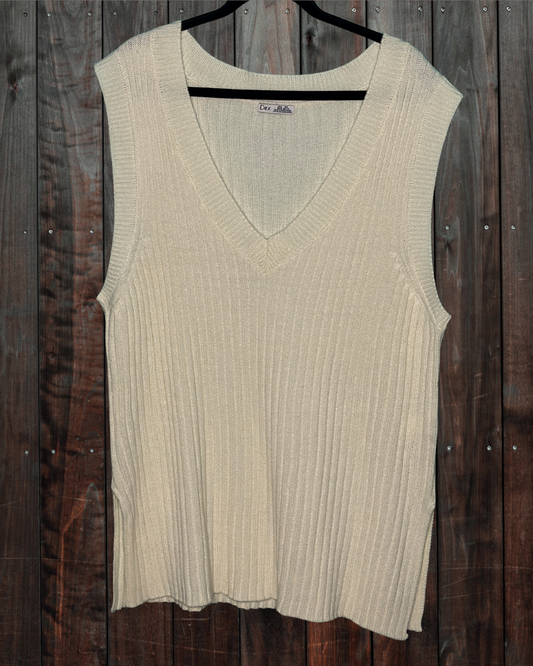Cream V-Neck Sleeveless Knit Vest