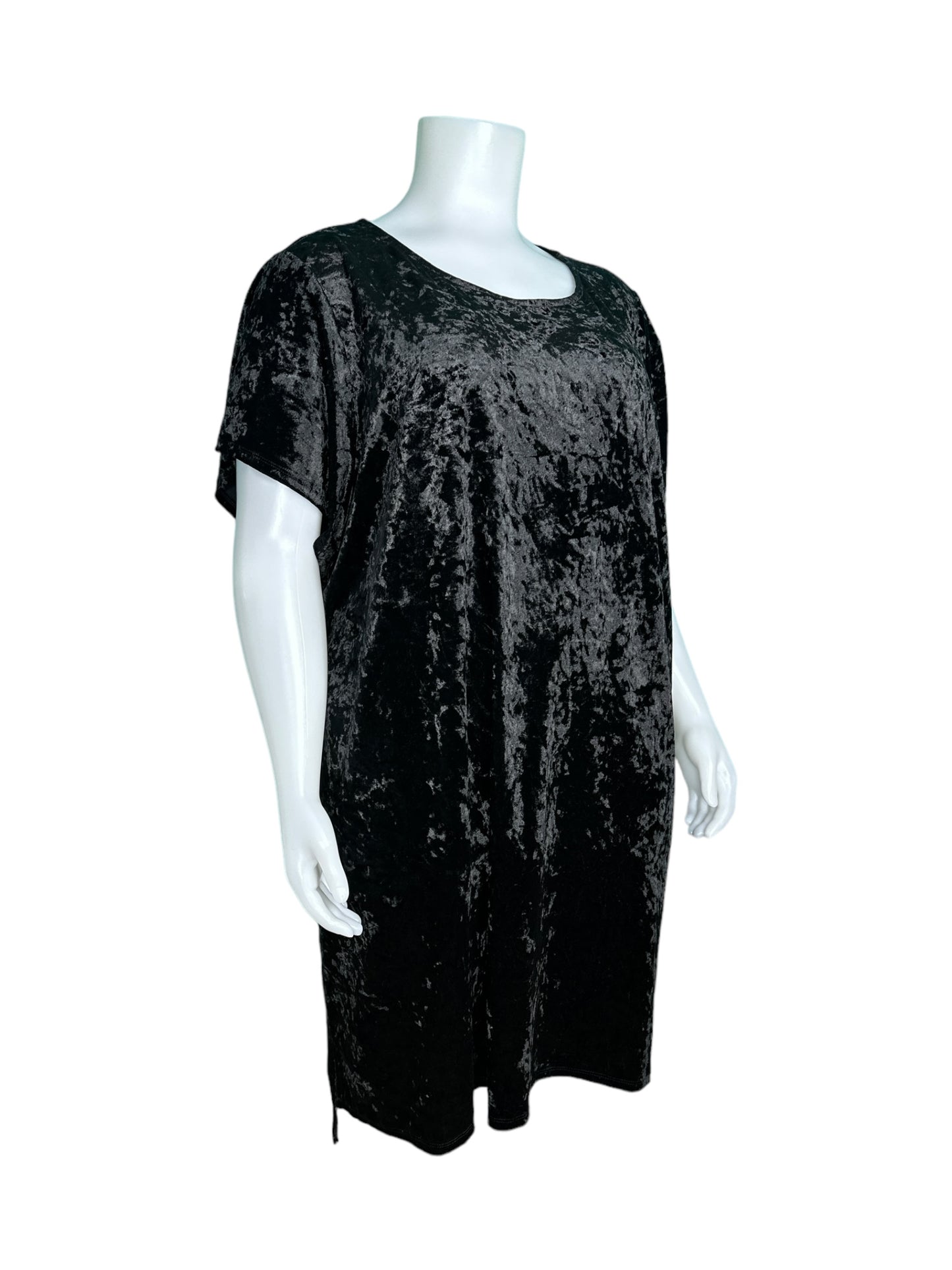 Black Short Sleeved Velvet Dress