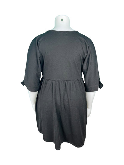 Black Deep V neckline 3/4 Sleeved Dress