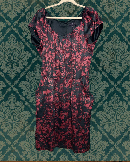 Burgundy & Black Floral Cap Sleeved Satin Dress w/ Pockets