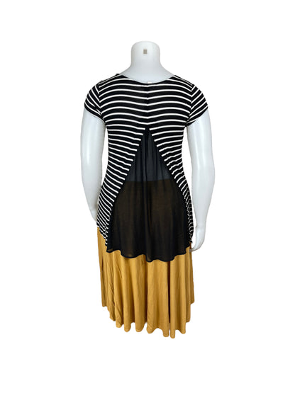 “Kim & Cami” Black & White Striped Top w/ Sheer Back (L)