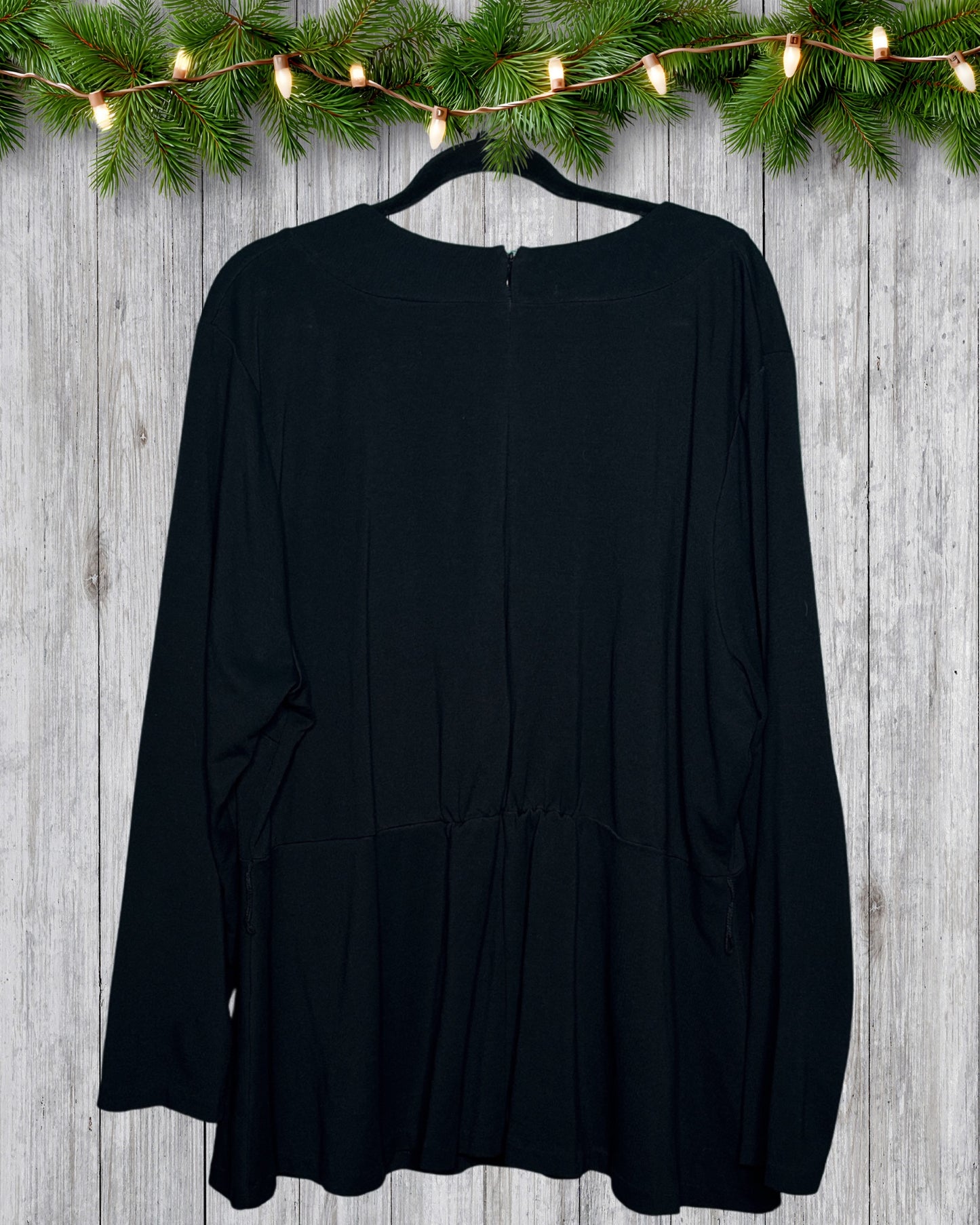 Black V-Neck Long Sleeved Blazer