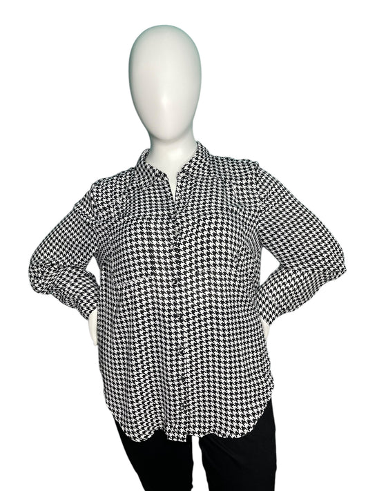 Black and White Houndstooth Button Up Blouse