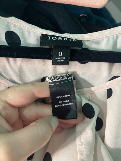 Cream w/ Black Polka Dots Sleeveless Blouse