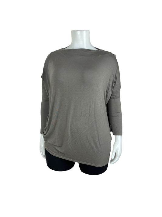 “Bryn Walker” Grey 3/4 Sleeve Top (XL)