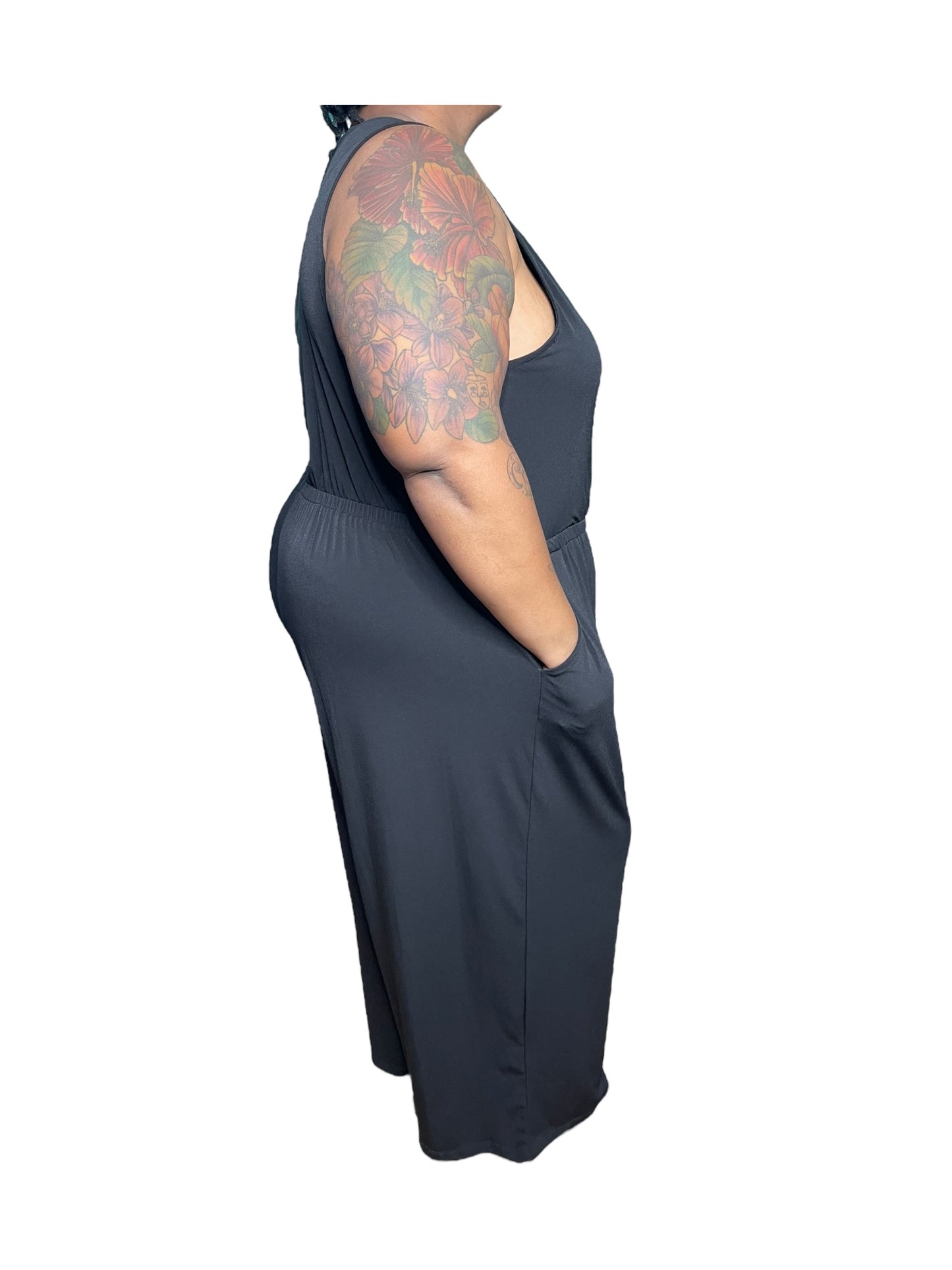 Black Sleeveless Deep V Jumpsuit