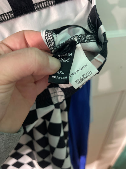 Black & White Plaid Legging Shorts