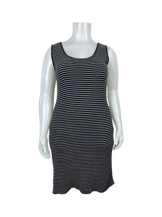 Black w/ White Stripe Sleeveless Maxi Dress (3X)