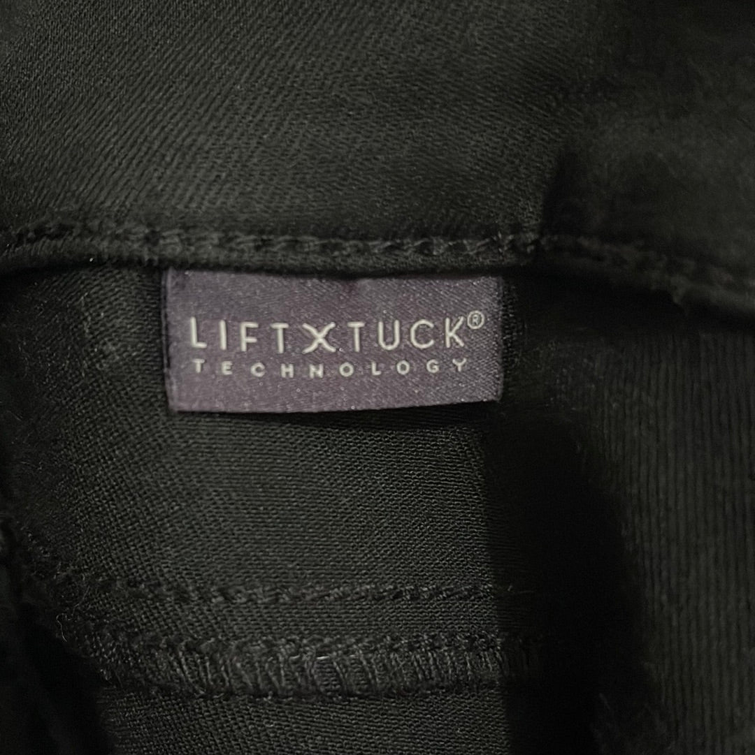 “NYDJ” Black Pants w/ ‘LiftXTuck Technology’ (18)
