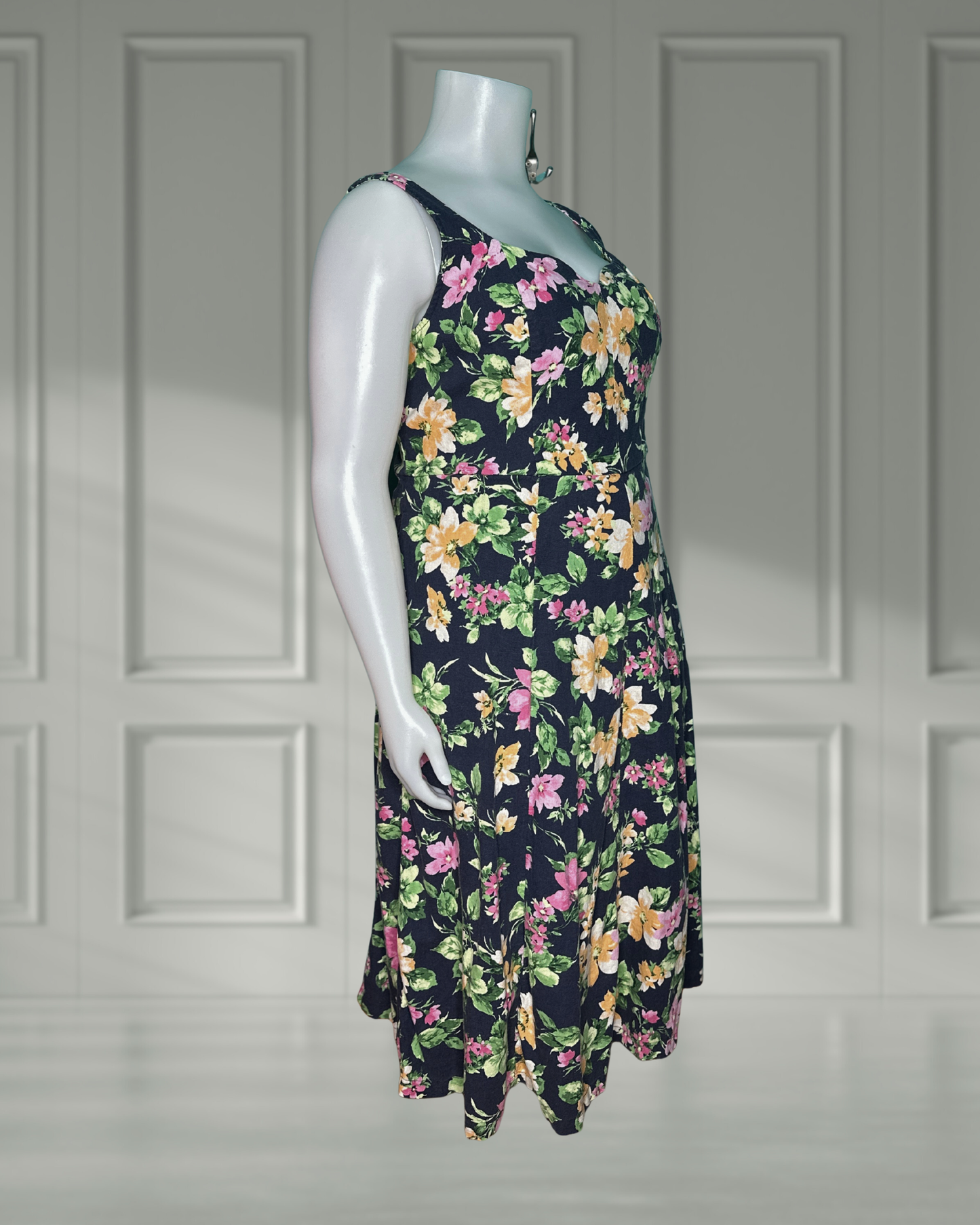 Navy Floral Sweetheart Neckline Sleeveless Maxi Dress