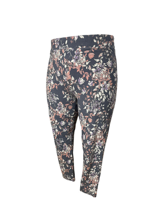 “Torrid” Pink Floral on Grey Leggings (4)