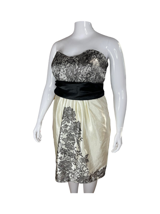 “Ricki’s” Floral Black Lace on Pearl Dress (XL)