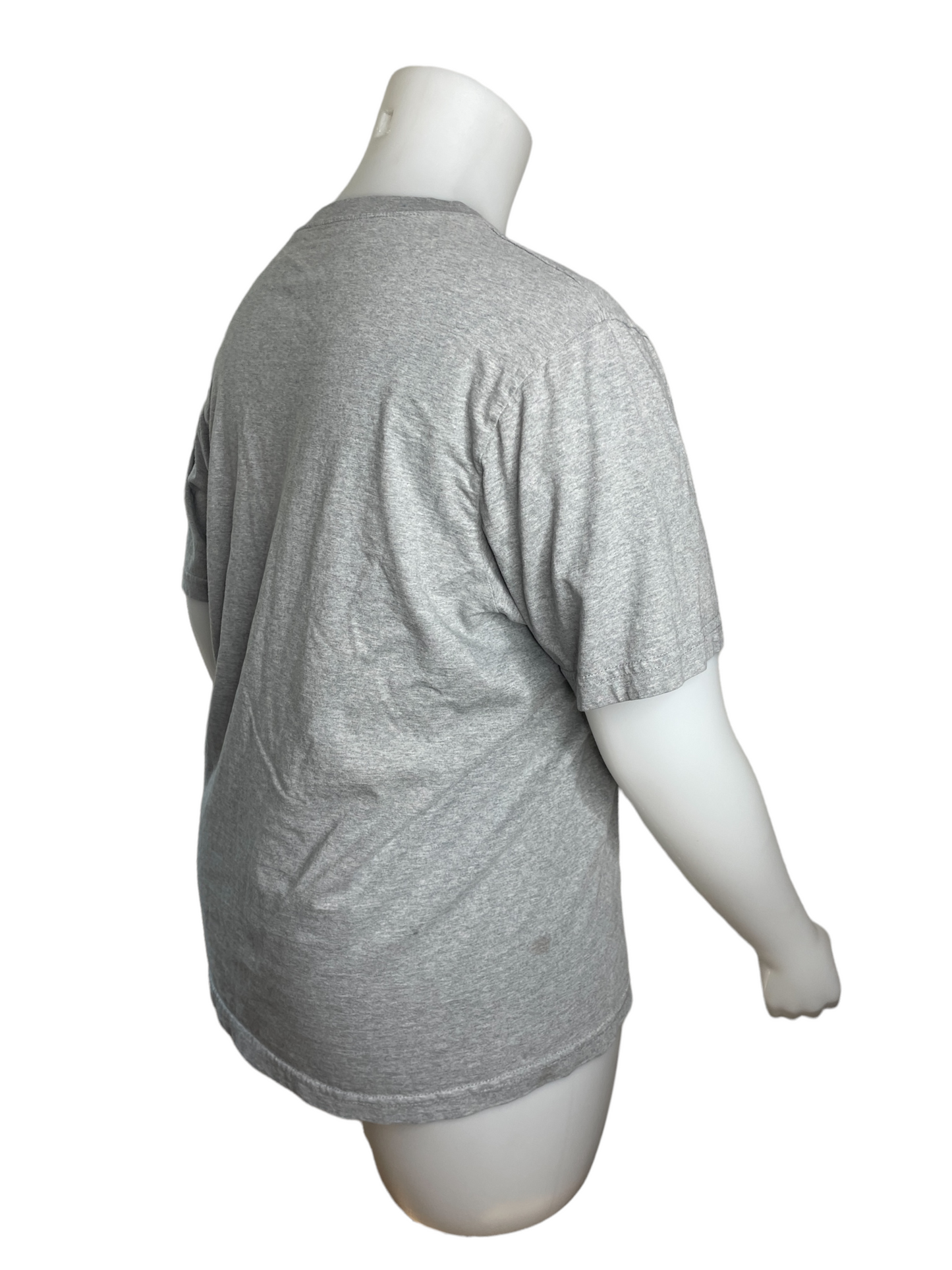 “Denver Hayes” Grey 100% Cotton T-Shirt (L)